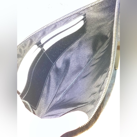 GUCCI OFF THE GRID CLUTCH NWT Full Set - Picture 12 of 14